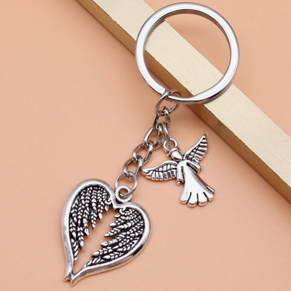 Guardian Angel Keychain with Silver Heart Shaped‎ Angel Wings Key Ring Holder